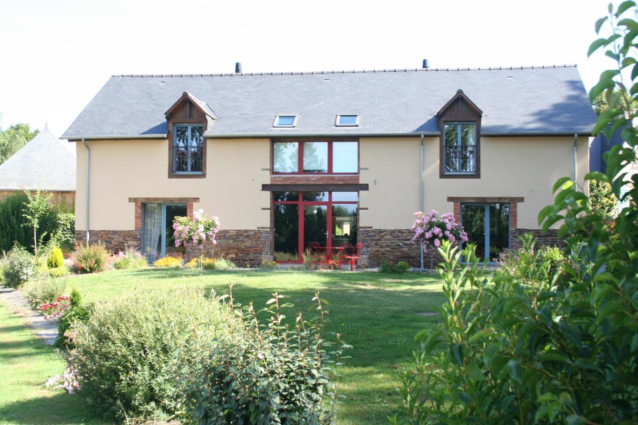 Domaine De La Fontaine Bed & Breakfast Chavagne Exterior photo